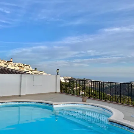 Casa La Aguanosa Con Piscina Y Vistas Al Mar Frigiliana